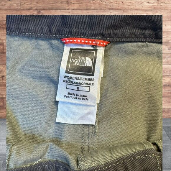 COPY - WOMENS NWOT NORTHFACE PANTS - Picture 4 of 8